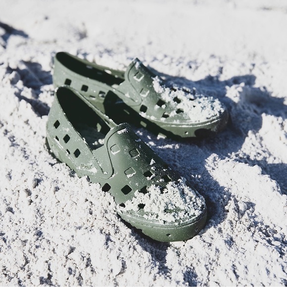 Vans mens water shoes , summer shoes, new with box - Picture 5 of 8